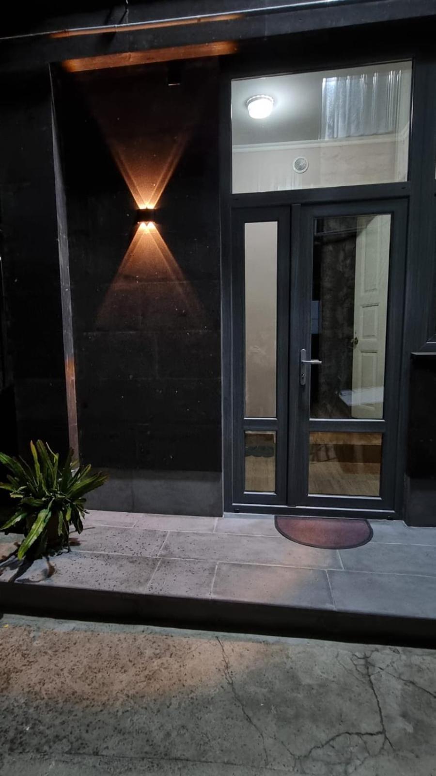 Guest House David'S B&B Гюмри Екстериор снимка