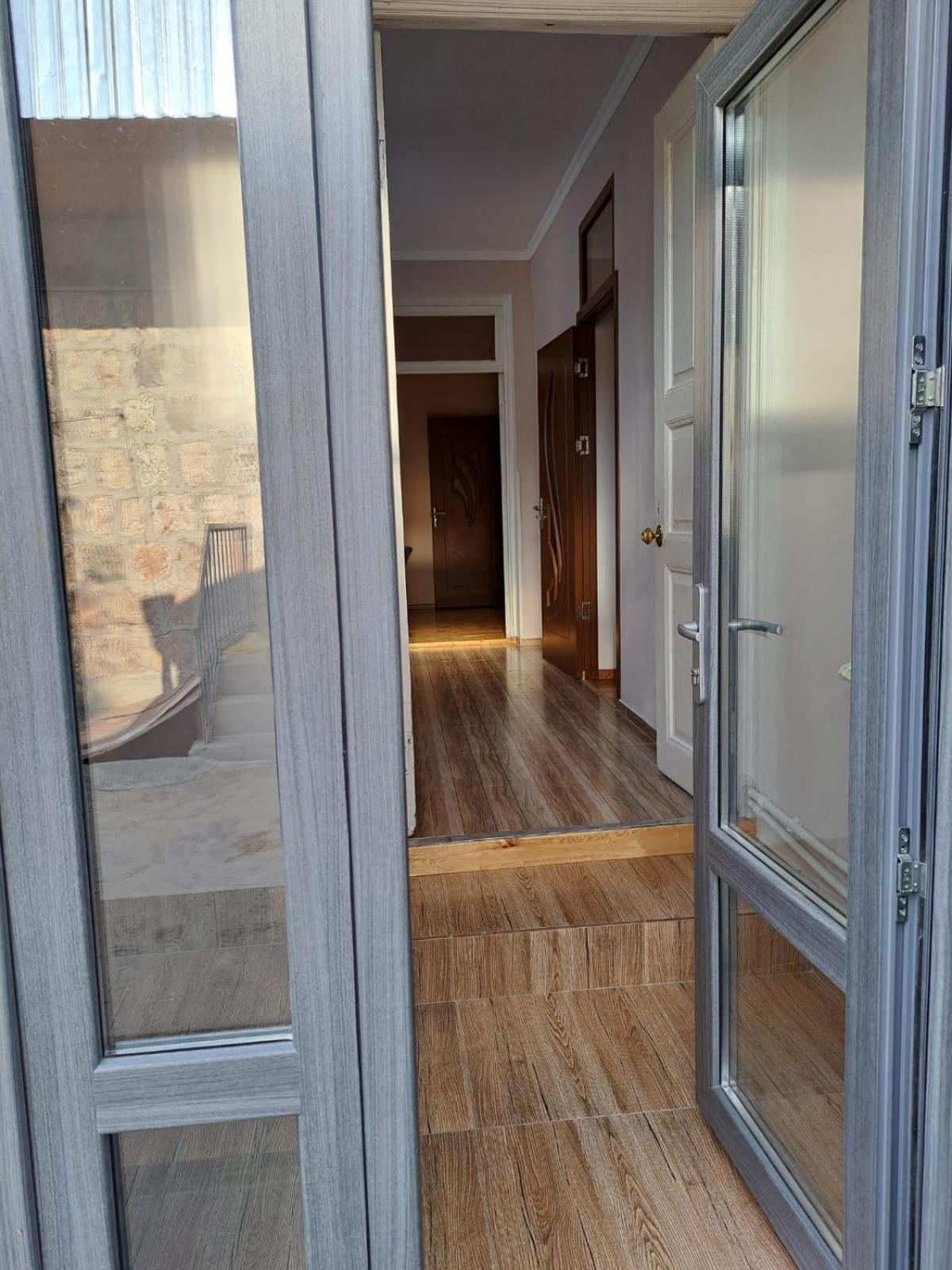 Guest House David'S B&B Гюмри Екстериор снимка